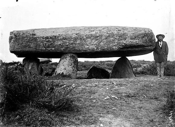 Locmariaquer: Le dolmen de la Table des Marchand – Blog sur les Menhirs, Dolmens…