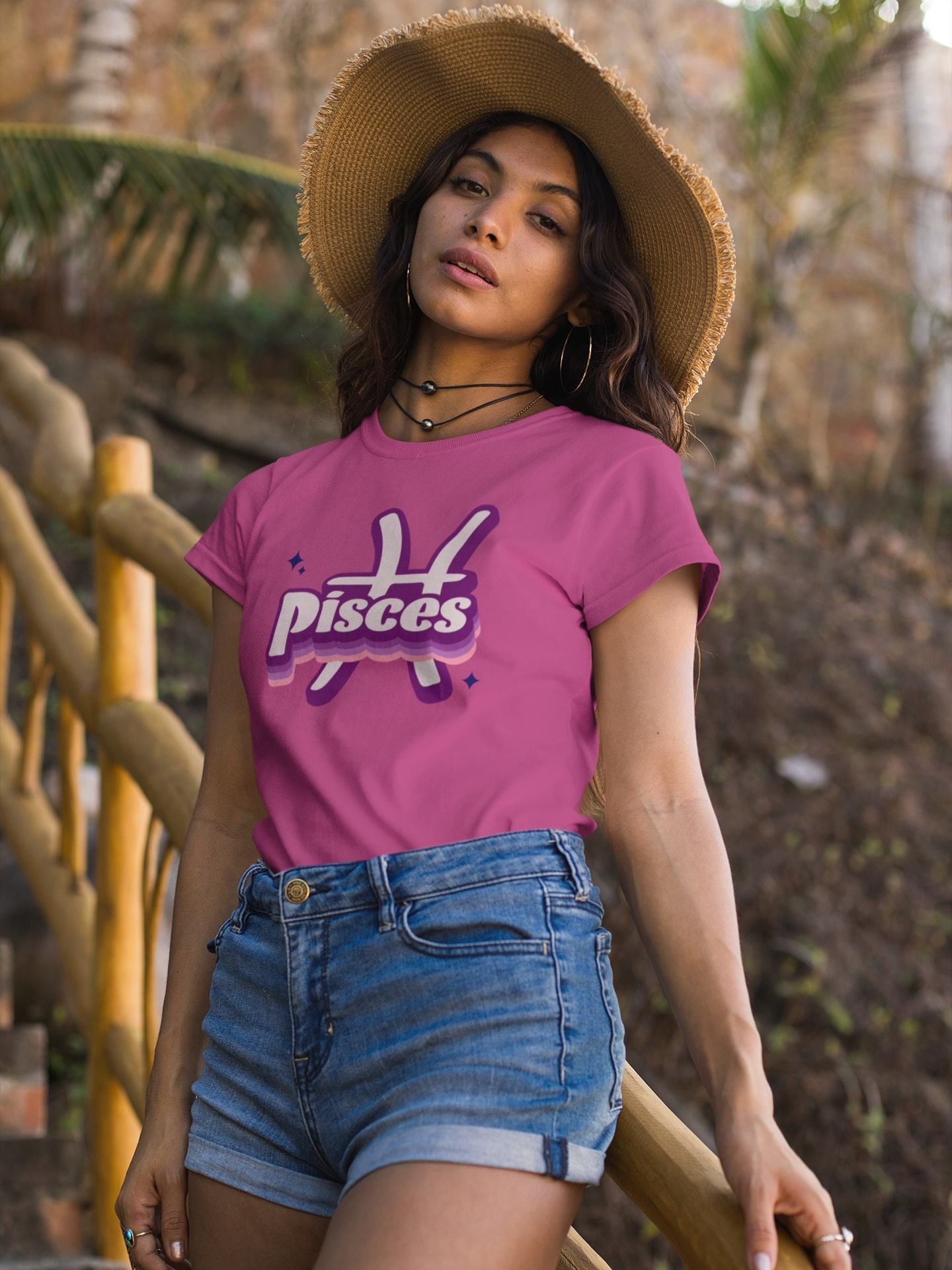 Pisces Zodiac Tee – XS / White