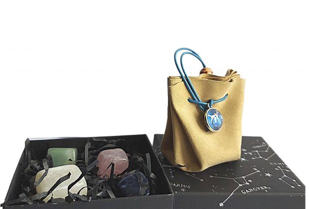 Taurus Zodiac Crystals Gift Set | Birthday Gift – Stones Set + Pouch