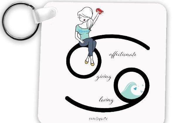 Zodiac: Cancer Keychain
