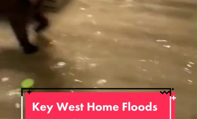 A home in Key West floods as Hurricane Ian makes its way towards Florida. #keywest #hurricane #hurricaneian #florida #floridastate #weather #weathertok #newstok